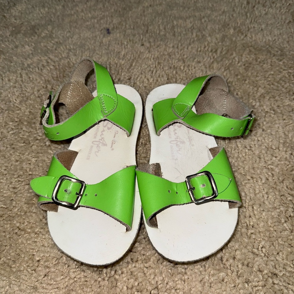 Saltwater Sun-San Surfer Sandals